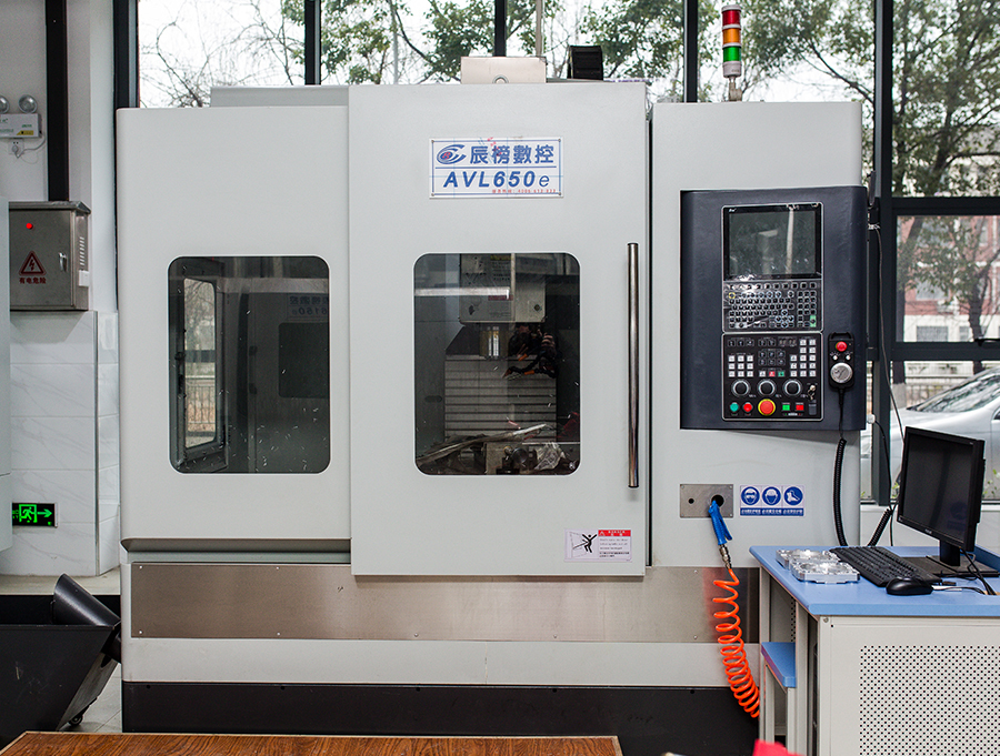 匠心鑄就未來 湖北瑞爾鑫機(jī)械有限責(zé)任公司的二廠設(shè)備研發(fā)探索